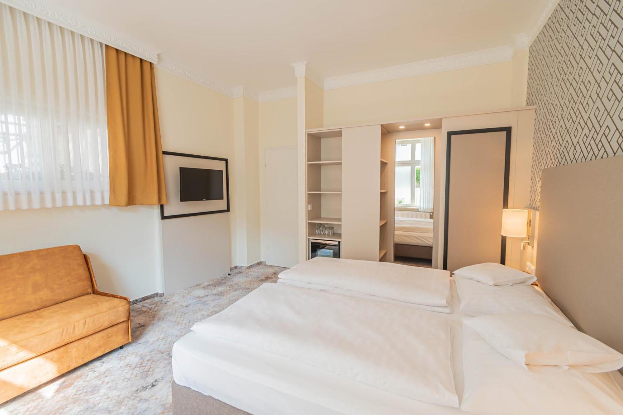 Hotel Villa am Kurpark Bad Homburg vor der Höhe Exteriör bild