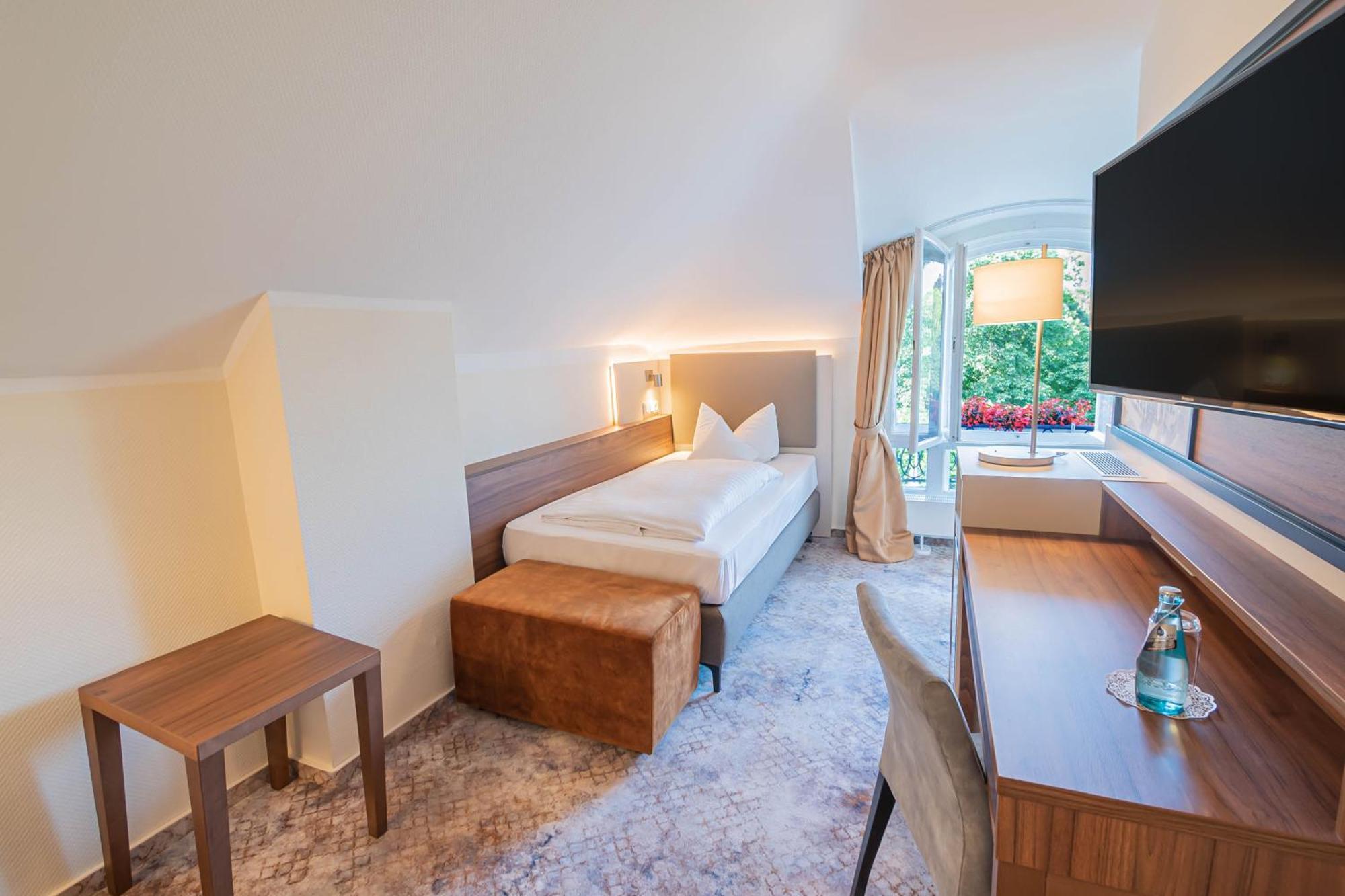 Hotel Villa am Kurpark Bad Homburg vor der Höhe Exteriör bild