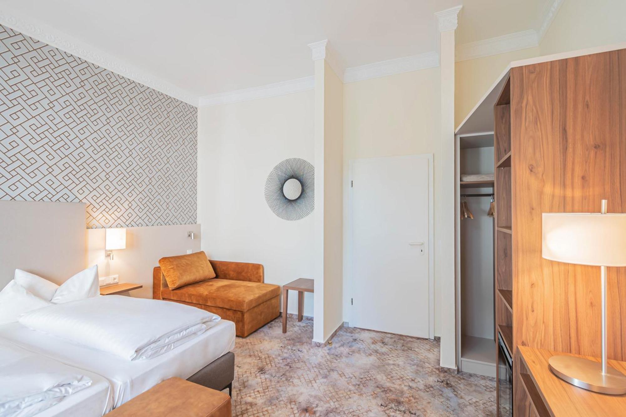 Hotel Villa am Kurpark Bad Homburg vor der Höhe Rum bild